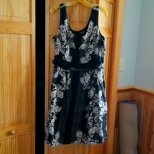 Great plus size party dress!